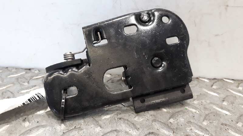 Cerradura capo de Volkswagen Passat variant (3c5) 2005-2010 140 CV - pieza usada