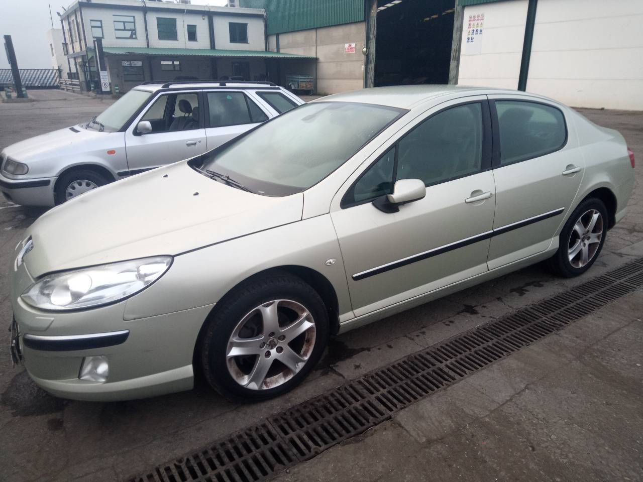 PEUGEOT 407 1 generation (2004-2010) Кнопка стеклоподъемника передней левой двери 96468704XT 23243008