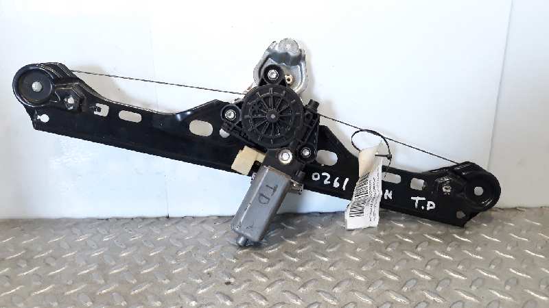 MERCEDES-BENZ C-Class W203/S203/CL203 (2000-2008) Rear Right Door Window Regulator 0130822007 18493173