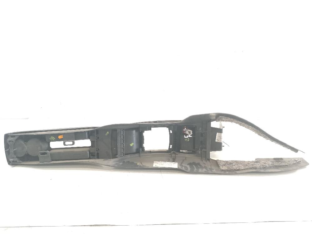 Consola central ASY de Volkswagen Polo iv (9n_, 9a_) 2001-2005 64 CV con 122644 km - pieza usada