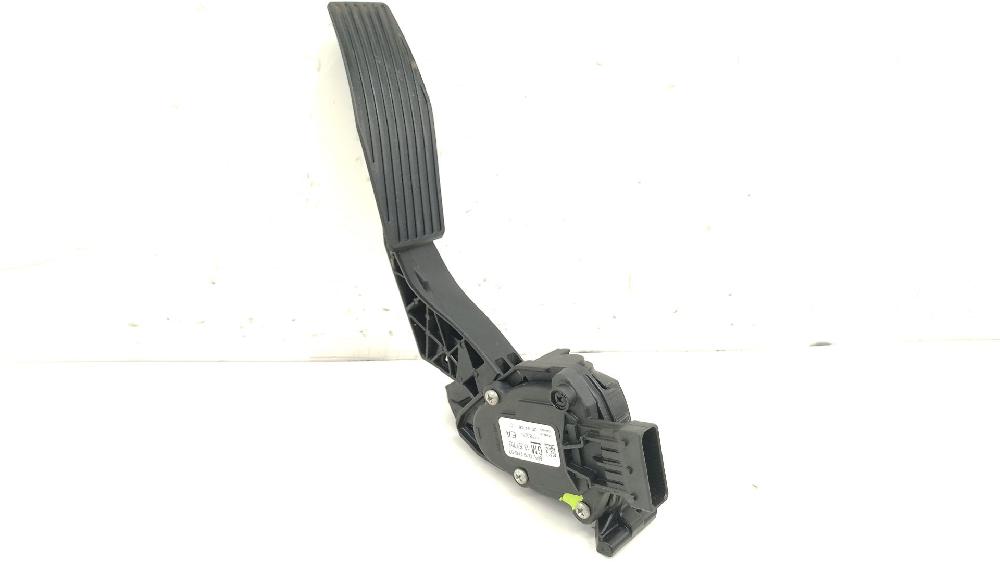 Potenciómetro pedal A17DTR 13252702 de Opel Astra j (p10) 2009-2015 125 CV - pieza usada