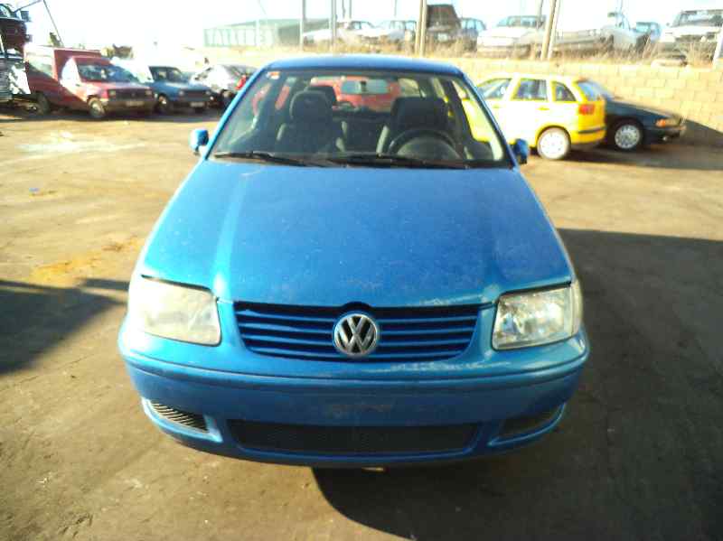 VOLKSWAGEN Polo 3 generation (1994-2002) Jobb első ajtó zárja 6N1837016E 18499366