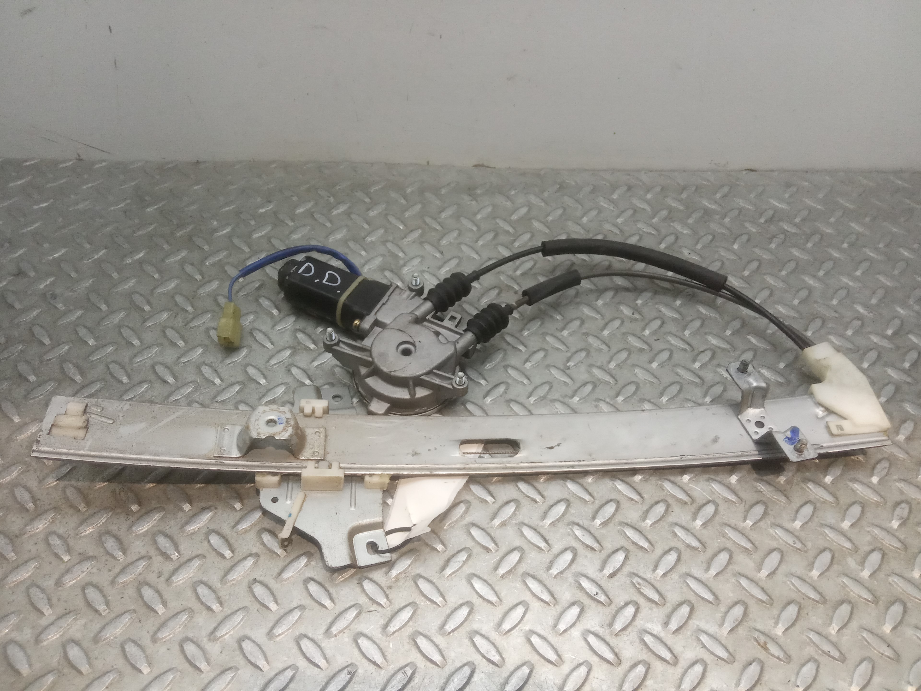 KIA Clarus 1 generation (1996-2001) Front Right Door Window Regulator WH036DO 23693443