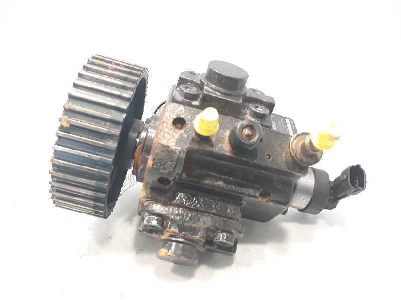 FIAT Bravo 2 generation (2007-2011) High Pressure Fuel Pump 0055205935 18731247