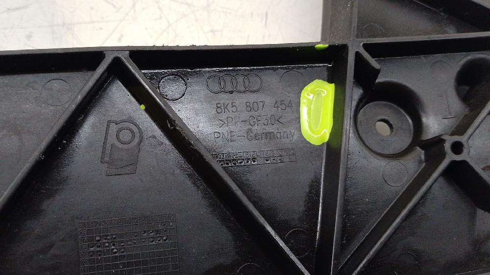 Soporte paragolpes trasero derecho CAGA 8K5807454 de Audi A4 b8 (8k2) 2007-2012 143 CV con 343195 km - pieza usada