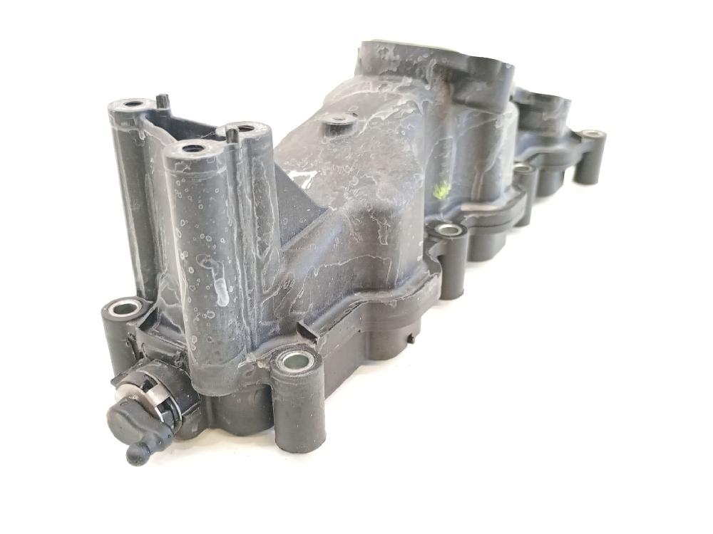 Colector admisión CAS 059129711CH de Volkswagen Touareg (7p5, 7p6) 2010-2018 240 CV - pieza usada