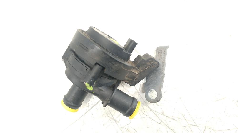 Bomba de agua DFGA 5G0965567J de Volkswagen Arteon (3h7, 3h8) 2017-0 150 CV - pieza usada