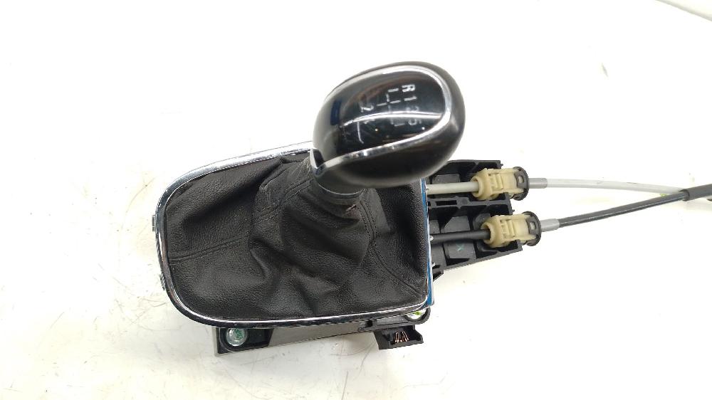 Palanca de cambio A 16 XER,B 16 XER 55563829 de Opel Astra j (p10) 2009-2015 115 CV con 194671 km - pieza usada