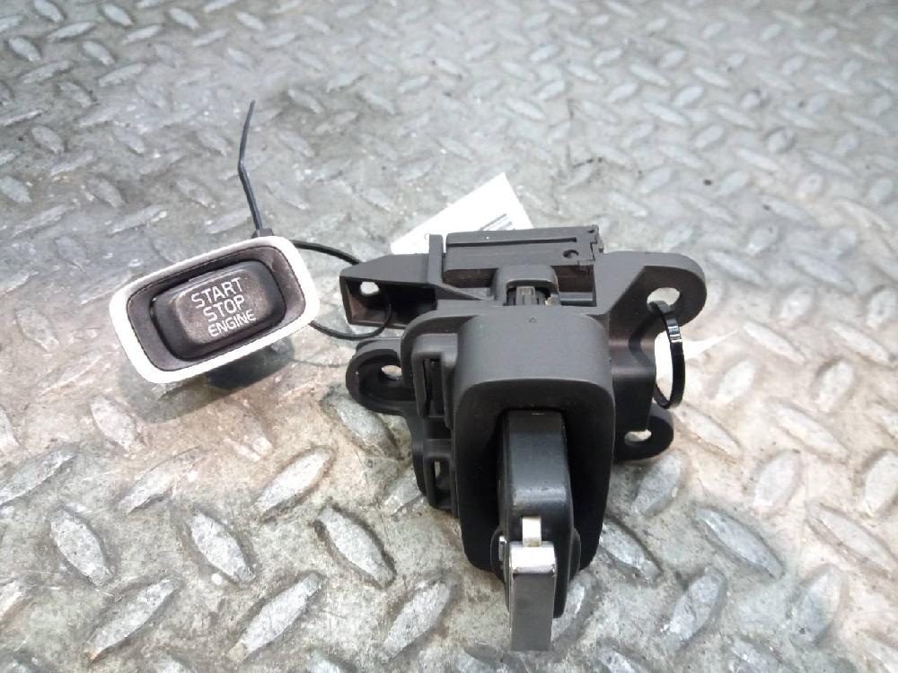 Conmutador de arranque D5244T15 28227917 de Volvo V60 i (155, 157) 2010-2014 215 CV con 392742 km