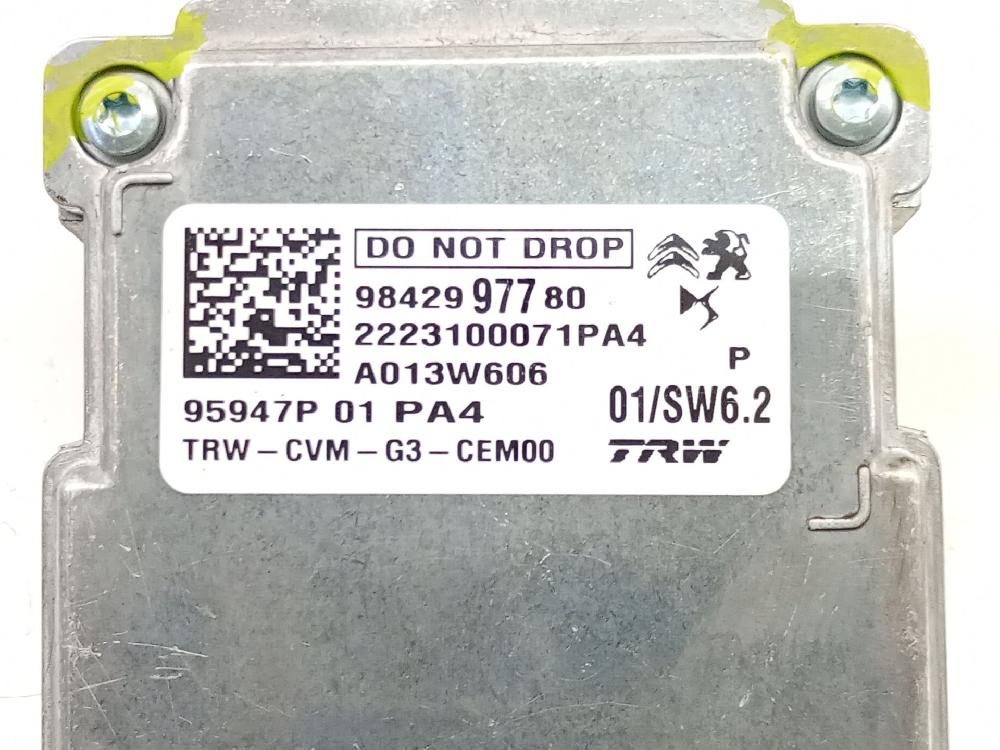 Cámara HNE (EB2ADTD_B),HNK (EB2ADT),HNK (EB2ADTD) 9842997780 de Peugeot 208 ii (ub_, up_, uw_, uj_) 2019-0 101 CV - pieza usada