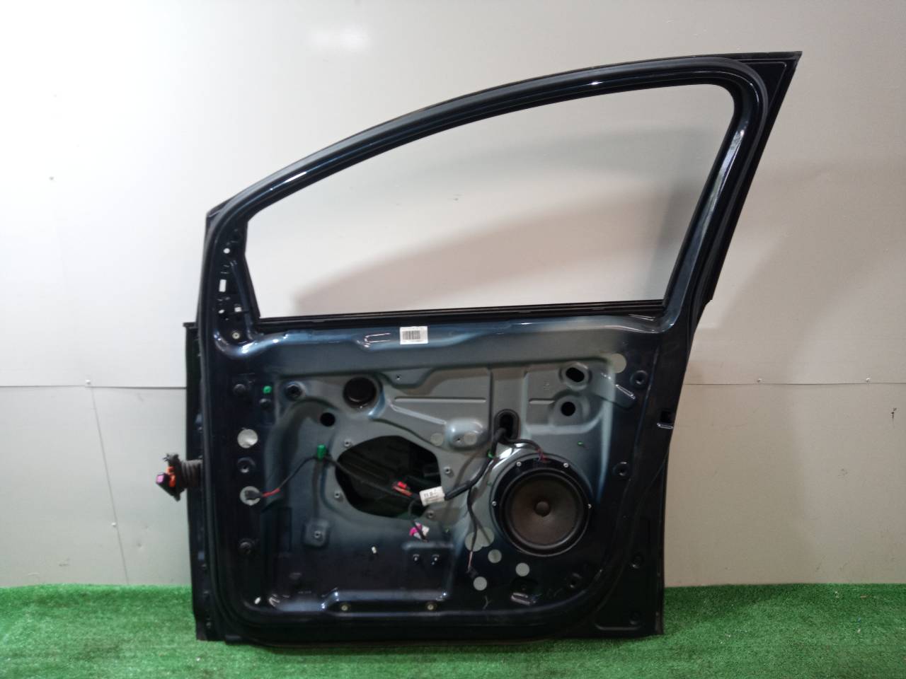 VOLKSWAGEN Golf Plus 2 generation (2009-2014) Höger främre dörr 5M0831106E 25108441