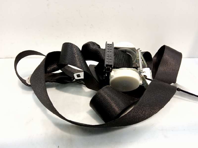 BMW X3 E83 (2003-2010) Rear Left Seatbelt 72113448361 18685875