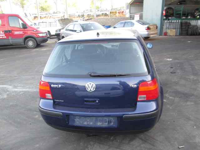 VOLKSWAGEN Bora 1 generation (1998-2005) Охлаждающий радиатор 1J0121253N 18571047