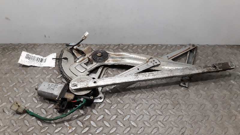 MITSUBISHI Pajero Sport 1 generation (1996-2008) Front Right Door Window Regulator 18510604