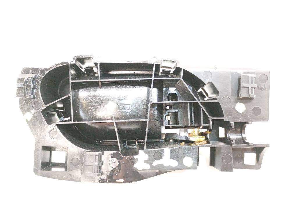 Maneta interior trasera izquierda 9H05 9685950377 de Citroen C4 grand picasso i (ua_) 2010-2013 112 CV con 250292 km - pieza usada