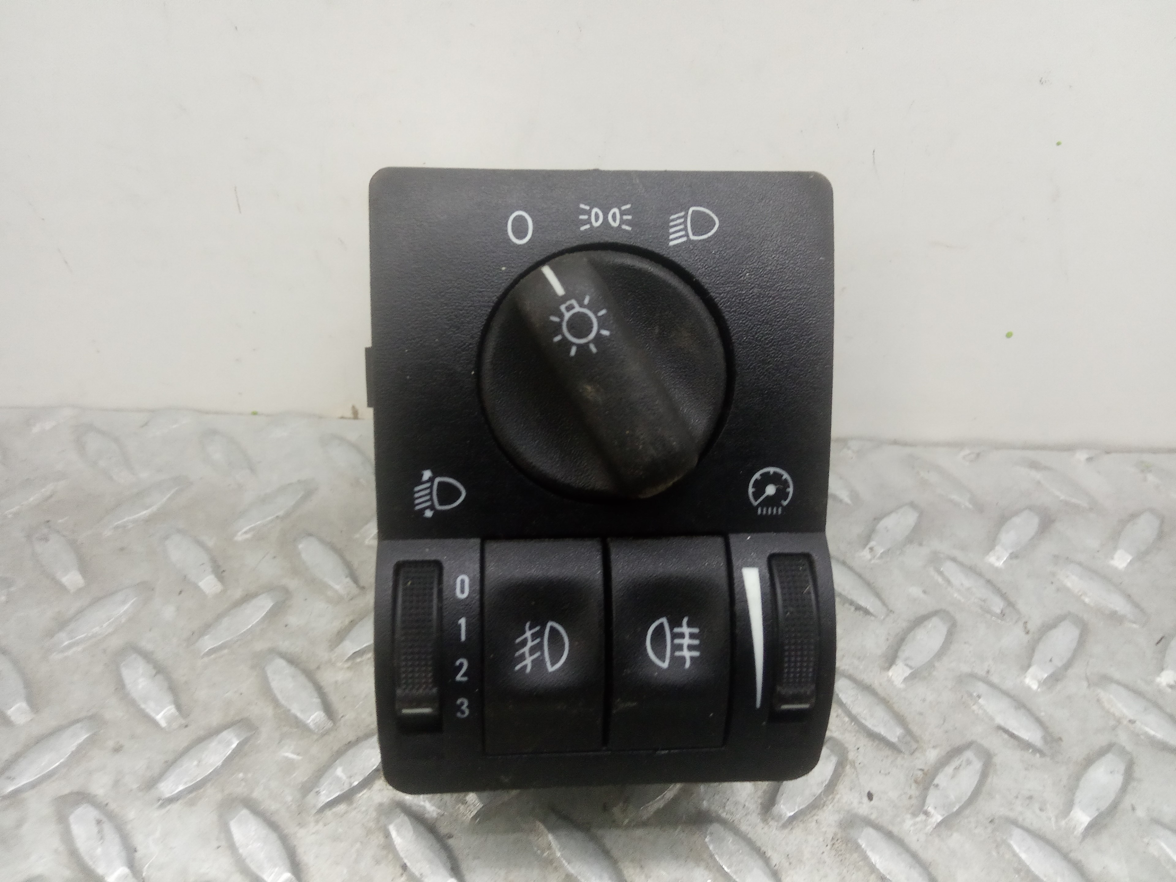 OPEL Astra H (2004-2014) Headlight Switch Control Unit 09180771, 09181042 23692495