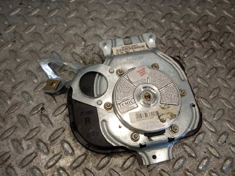 Airbag lateral delantero derecho OM602982 2108600605 de Mercedes-benz Clase e t-model (s210) 1999-2003 129 CV con 1 km - pieza usada
