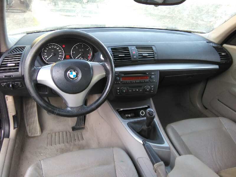 BMW 1 Series E81/E82/E87/E88 (2004-2013) Variklio galva 001854TU, 001854TU 18725056