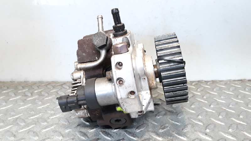 OPEL Astra J (2009-2020) Högtrycksbränslepump 8973279240 18557185