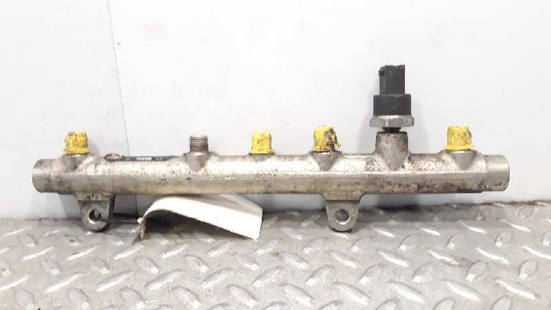 Rampa inyectora F9Q790 0445214015 de Renault Kangoo (kc0/1_) 2005-2003 80 CV con 146 km