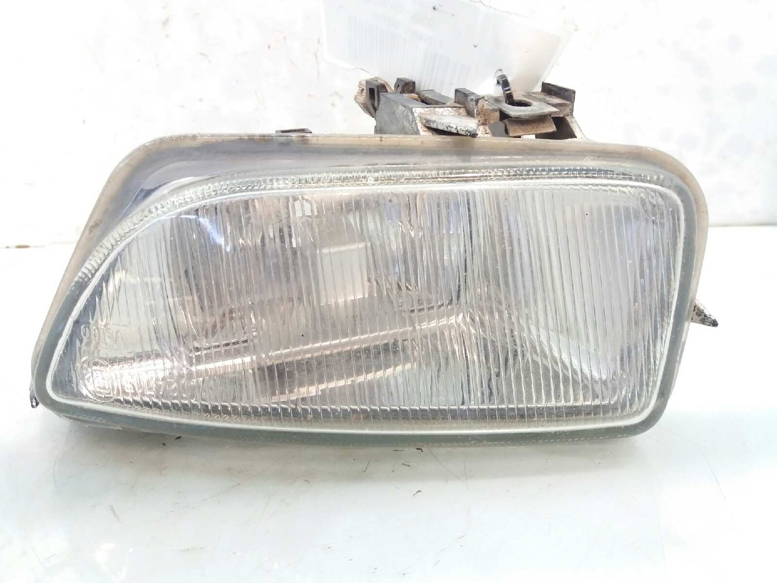 CITROËN Saxo 2 generation (1996-2004) Front Left Fog Light 18618496