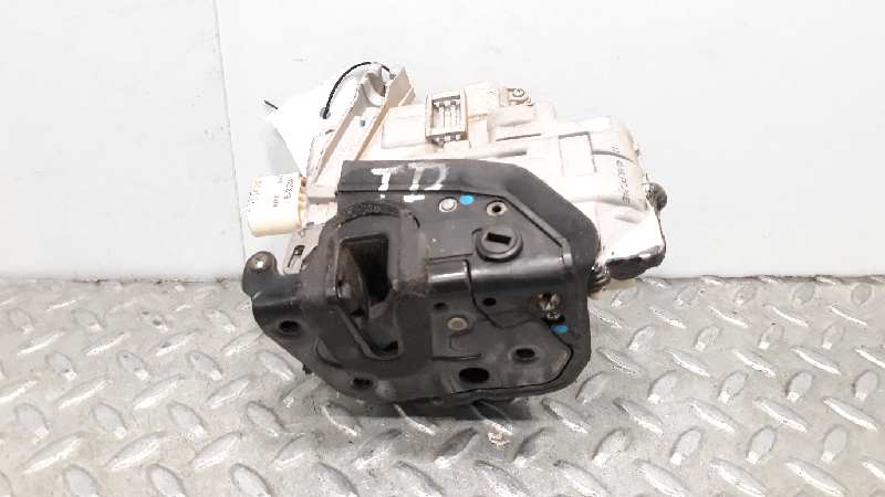 VAUXHALL A8 D3/4E (2002-2010) Rear Right Door Lock 4F0839016 23686954