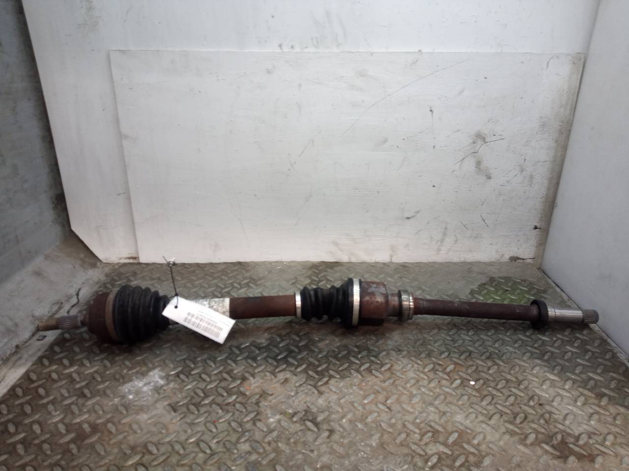 RENAULT Front Right Driveshaft 9630766880 23703905
