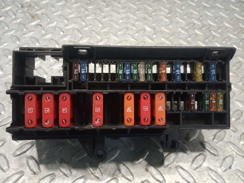 BMW 7 Series E65/E66 (2001-2008) Fuse Box 6113690058204 18625241