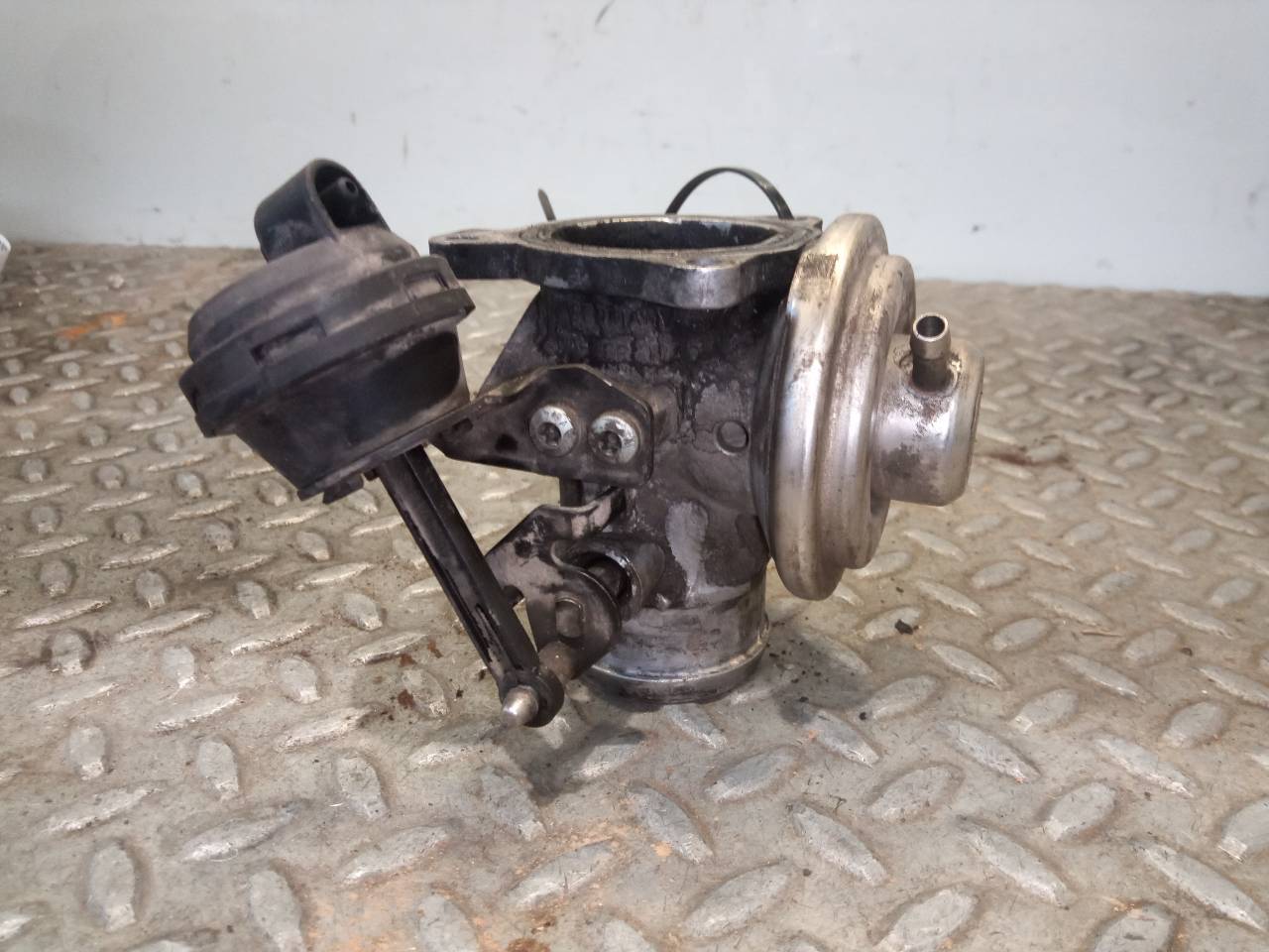 SKODA Octavia 1 generation (1996-2010) EGR venttiili 038129637 23360515