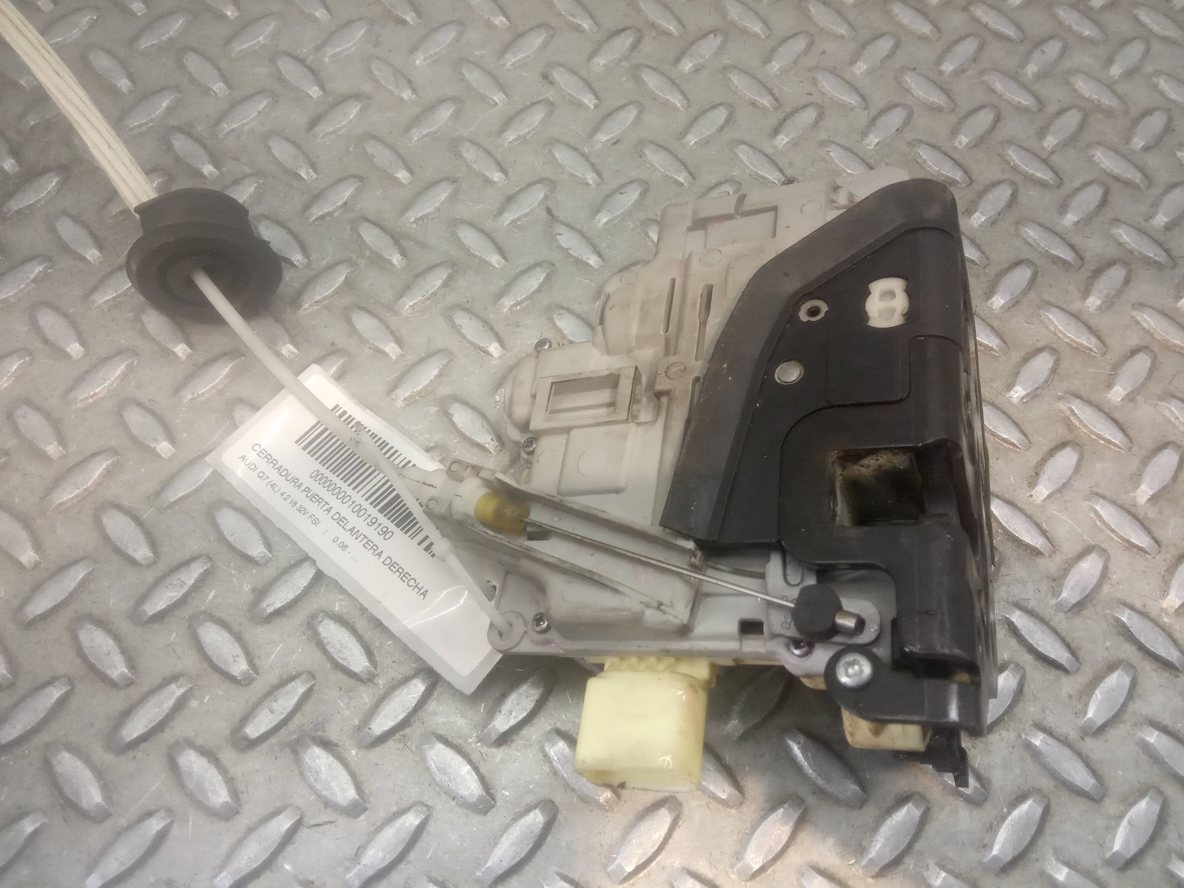 AUDI Q7 4L (2005-2015) Front Right Door Lock CZ3C1837016A, CZ3C1837016A 22481658