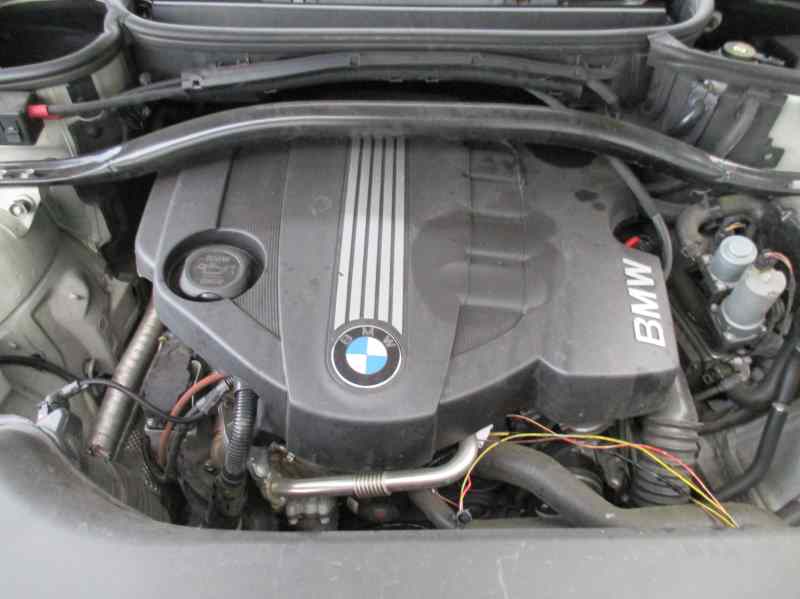 BMW X3 E83 (2003-2010) Priekiniai valytuvai 61613453537 18560899