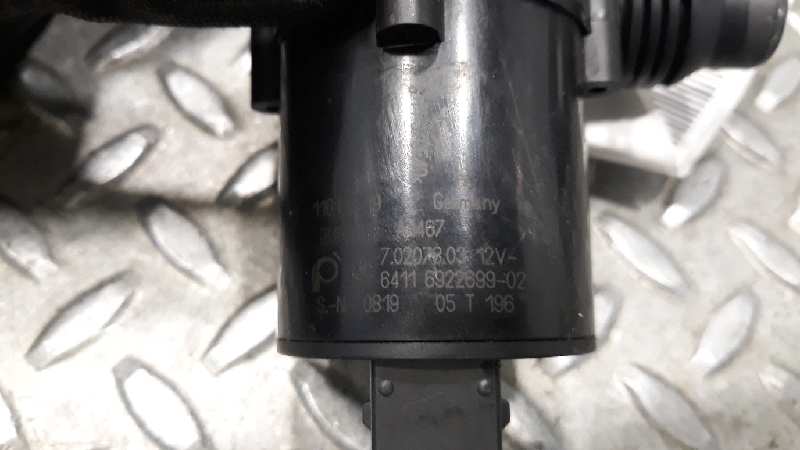 Bomba de agua 306D3D 6411692269902 de Bmw 7 (e65, e66, e67) 2002-2005 231 CV con 183432 km - pieza usada