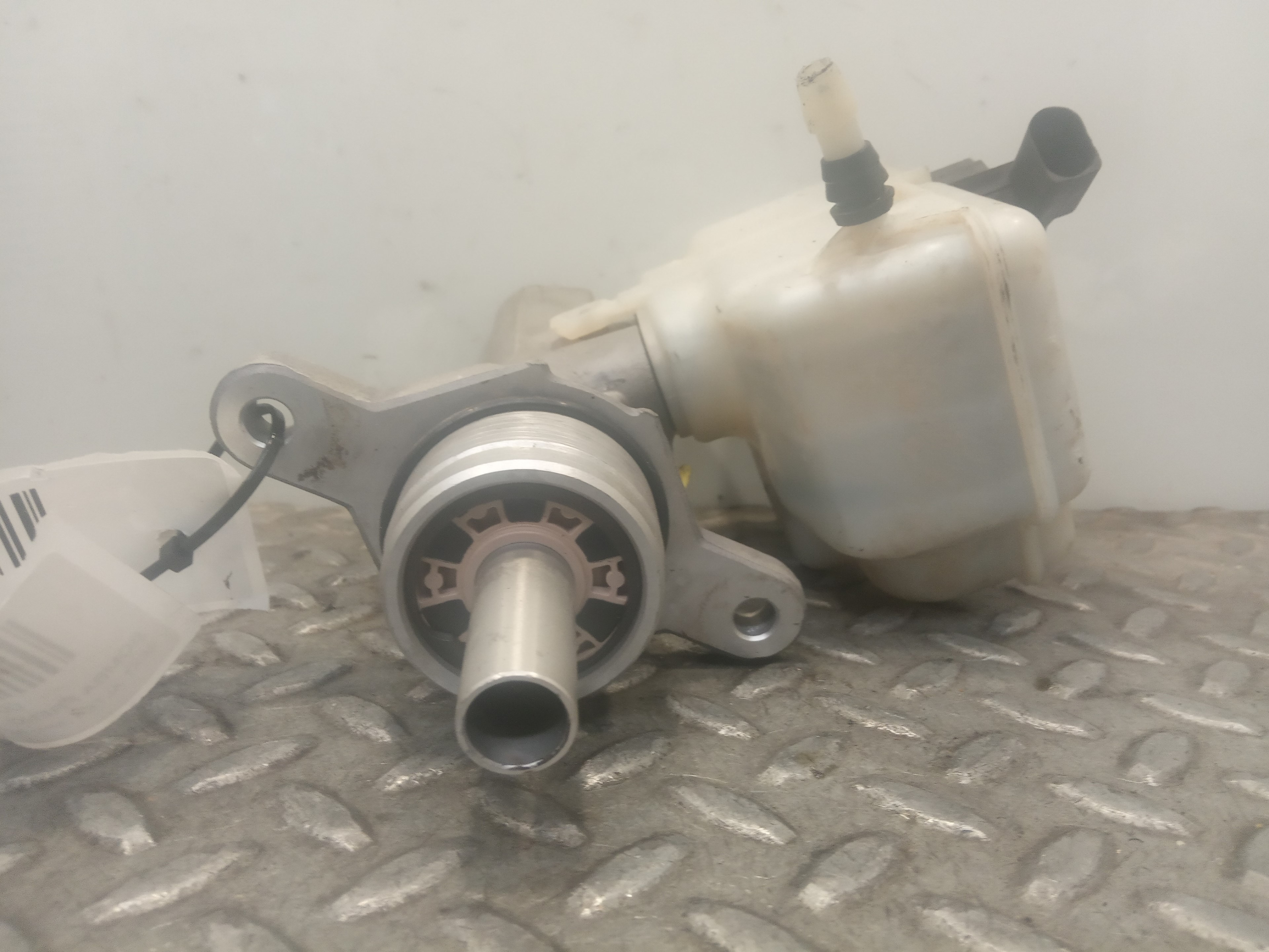 SEAT Toledo 3 generation (2004-2010) Brake Cylinder 0204Y24052 20405076