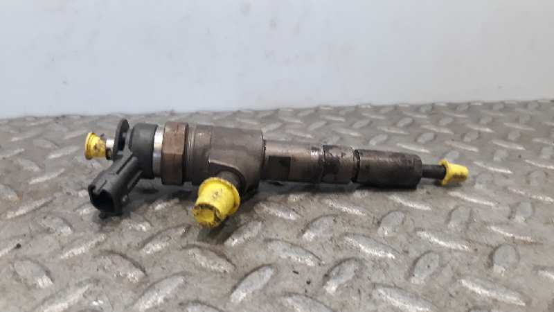 PEUGEOT 206 1 generation (1998-2009) Fuel Injector 1980A9 27274682