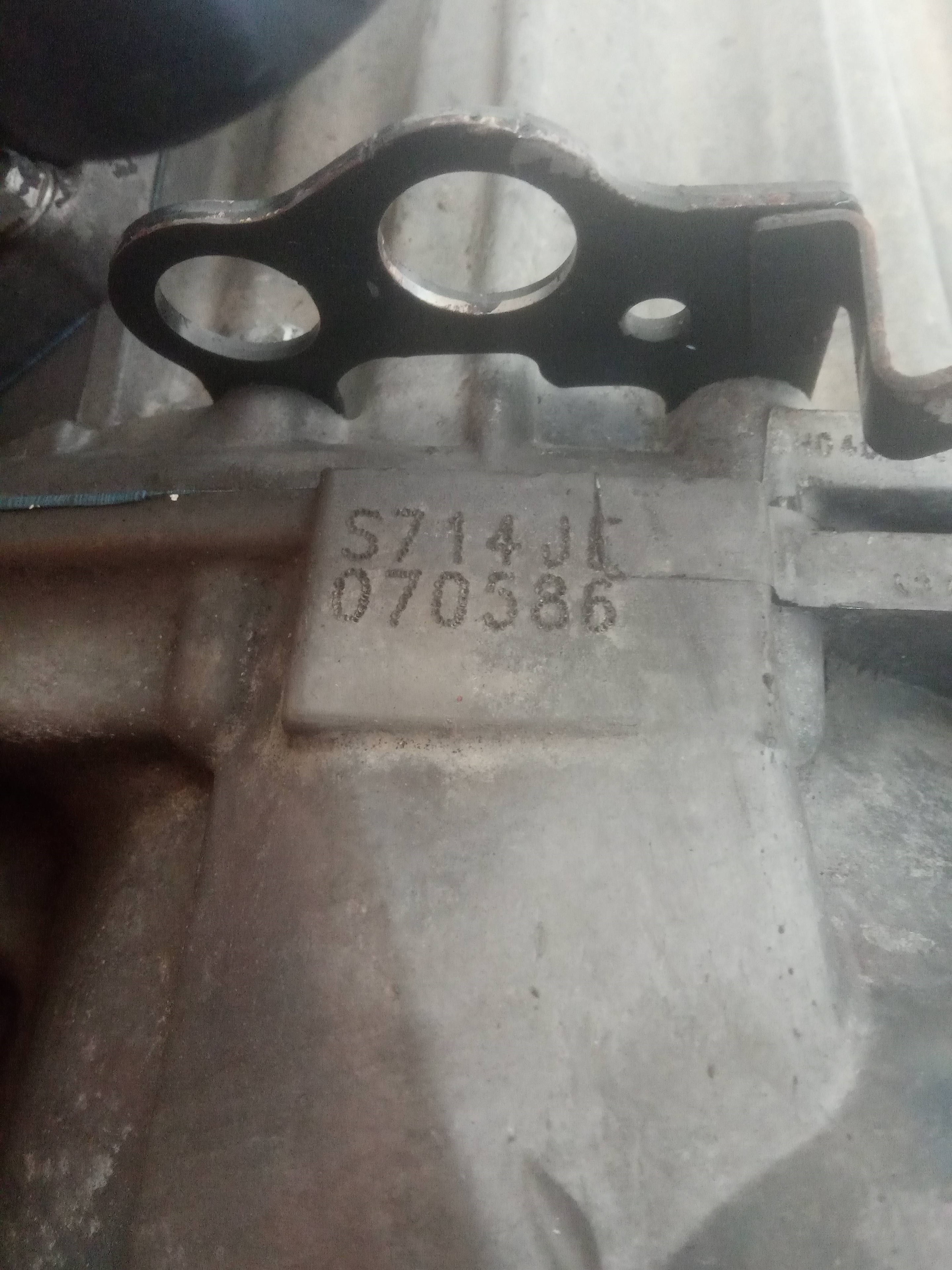 KIA Sportage 2 generation (2004-2010) Gearbox S714JE, S714JE, 070586 23696899