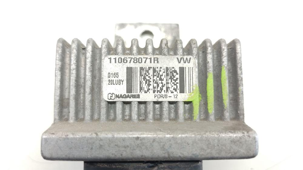 Caja de precalentamiento K9K 110678071R de Nissan Pulsar hatchback (c13) 2012-0 110 CV con 205934 km - pieza usada
