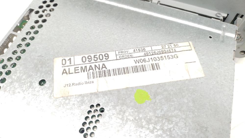 Sistema audio / radio cd CAY 6J1035153G de Seat Ibiza iv (6j5, 6p1) 2008-2010 105 CV con 211479 km - pieza usada