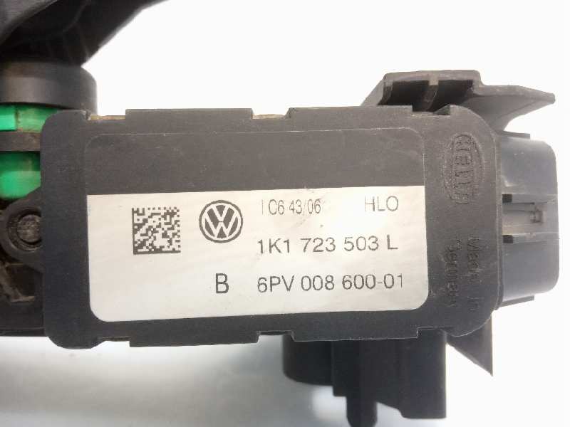 VOLKSWAGEN Passat B6 (2005-2010) Другие кузовные детали 1K1723503L 18731388