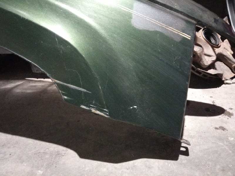Aleta delantera derecha SIN CODIGO de Chrysler Grand cherokee i (zj, zg) 1995-1999 147 CV con 1 km - pieza usada