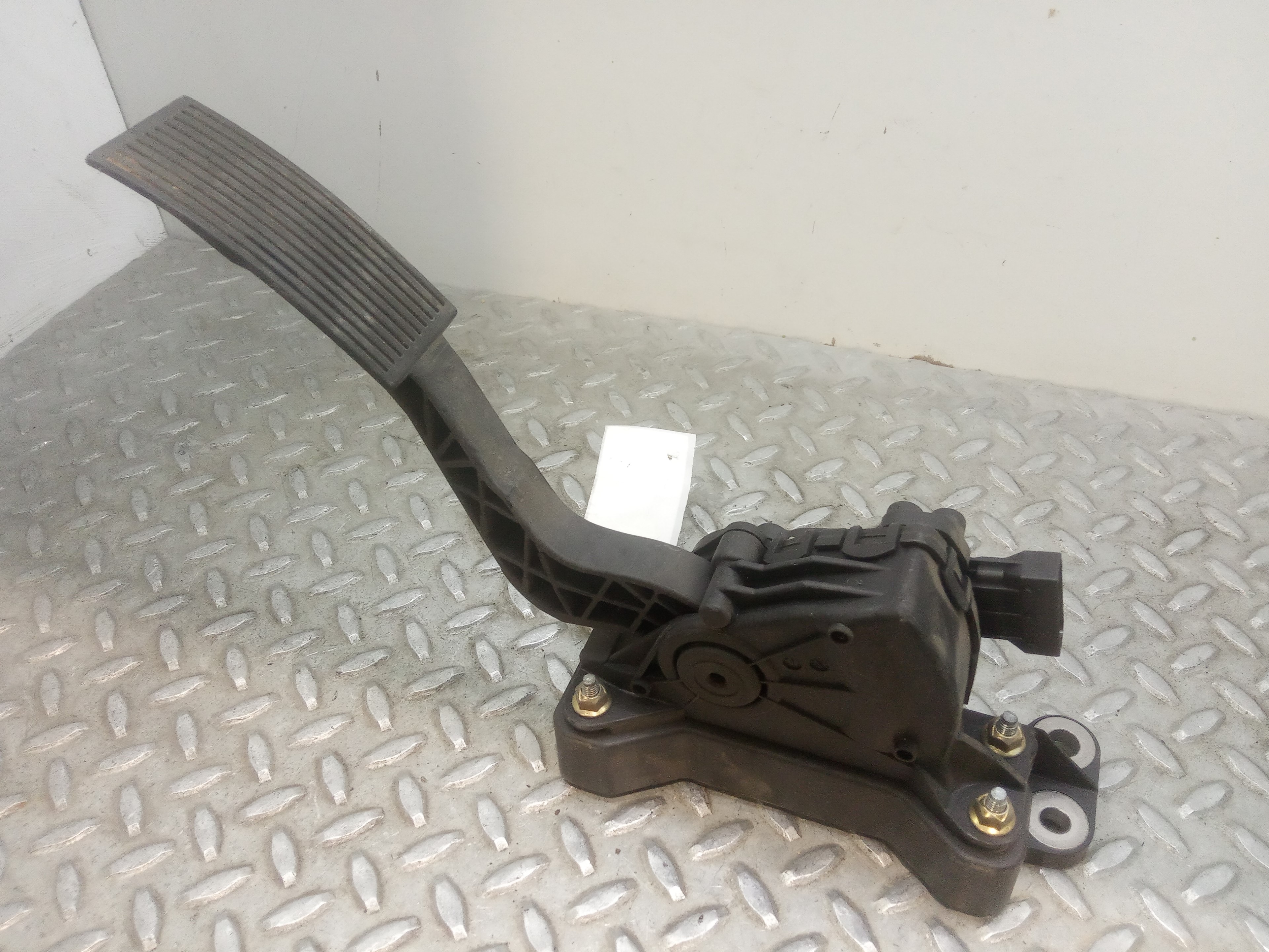 NISSAN Pathfinder R51 (2004-2014) Other Body Parts 18002EA000, 6PV93390101 23694536