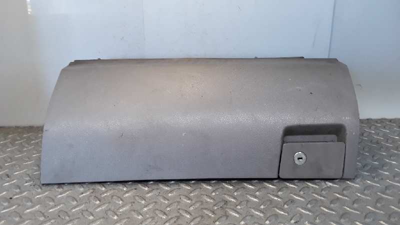 MERCEDES-BENZ Sprinter Glove Box 9066890147 23687228