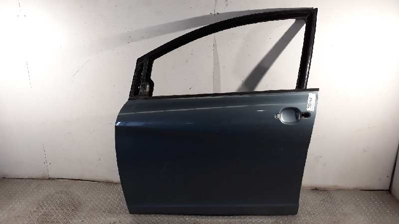 SEAT Altea 1 generation (2004-2013) Front Left Door 5P0831055 23682354