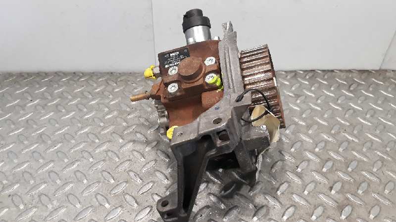 CITROËN C4 1 generation (2004-2011) High Pressure Fuel Pump 0445010102 18595848