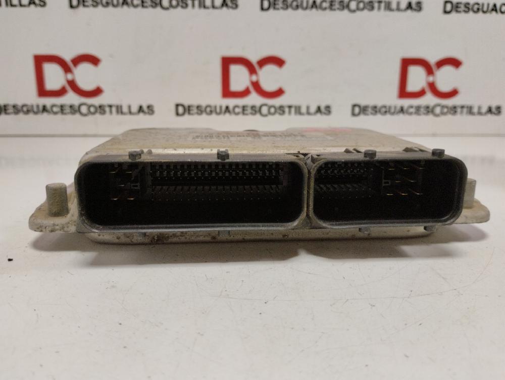 Switchboard engine uce AHF 0281010120 de Audi A3 (8l1) 1997-2001 110 CV - pieza usada