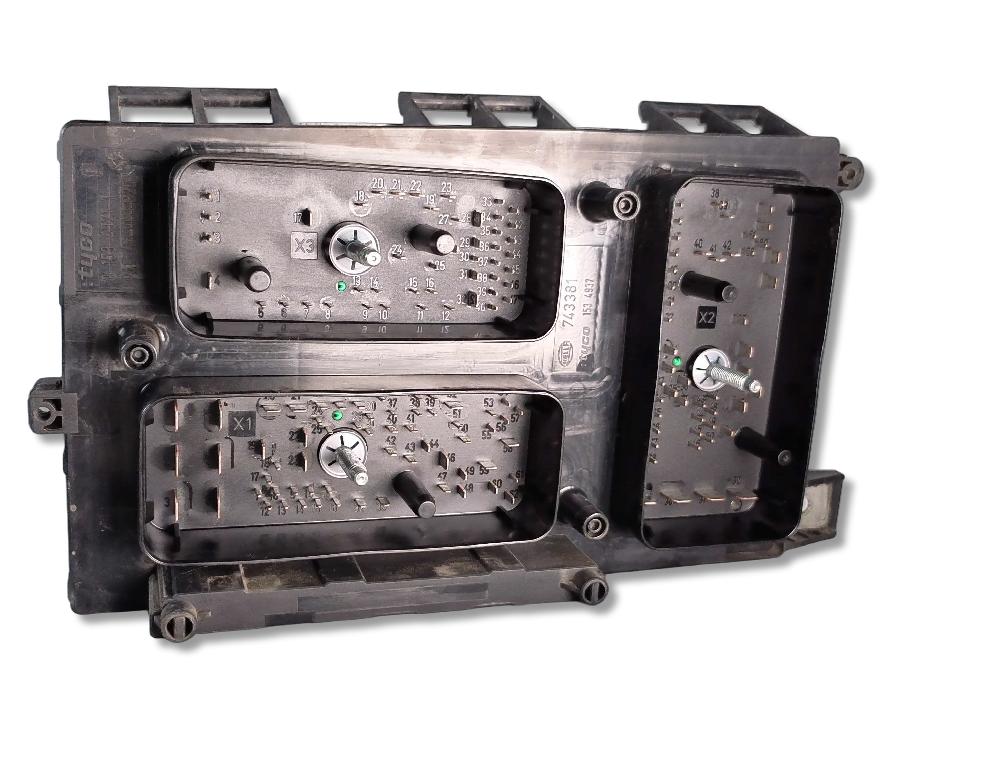Caja de relés / fusibles Z 19 DTH 13242781 de Opel Zafira / zafira family b (a05) 2008-2012 150 CV - pieza usada