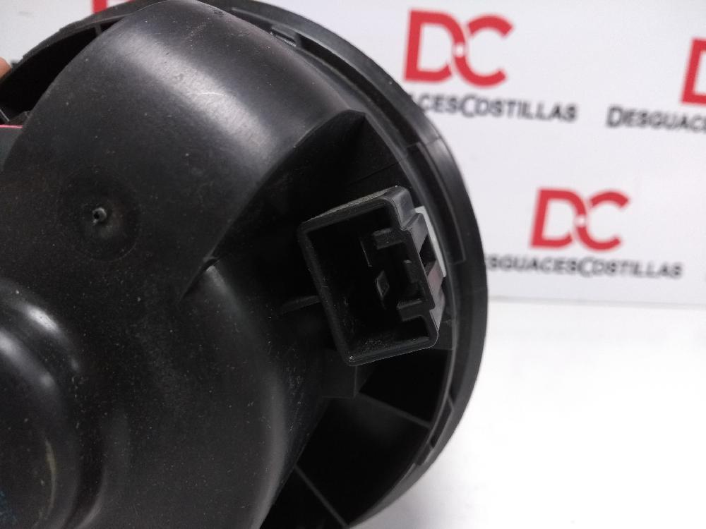 Ventilador calefacción HHDA 1362640 de Ford Focus ii (da_, hcp, dp) 2005-2012 90 CV - pieza usada