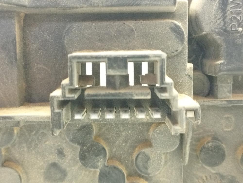 Portalámparas F8QN6 7700428321 de Renault Megane i fase 2 berlina (ba0) 1999-2002 64 CV - pieza usada