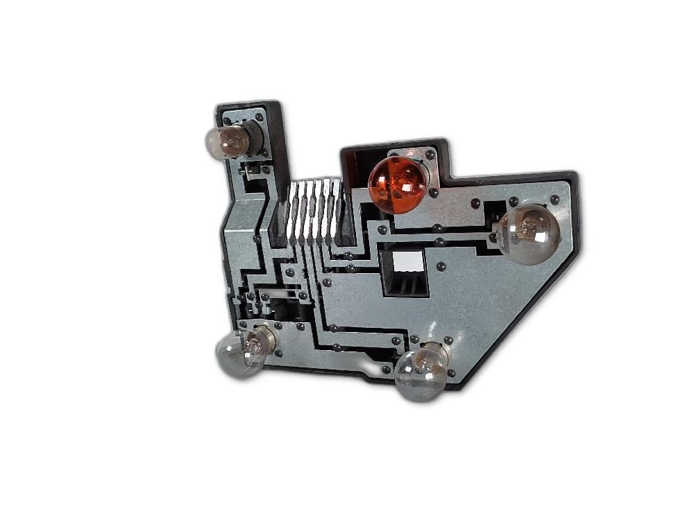 Portalámparas 90568047 de Opel Vectra b berlina 1995-2002 101 CV