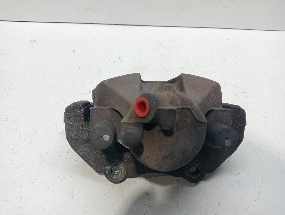 Left front brake caliper D5244T8 36000484 de Volvo C30 (533) 2006-2012 180 CV - pieza usada