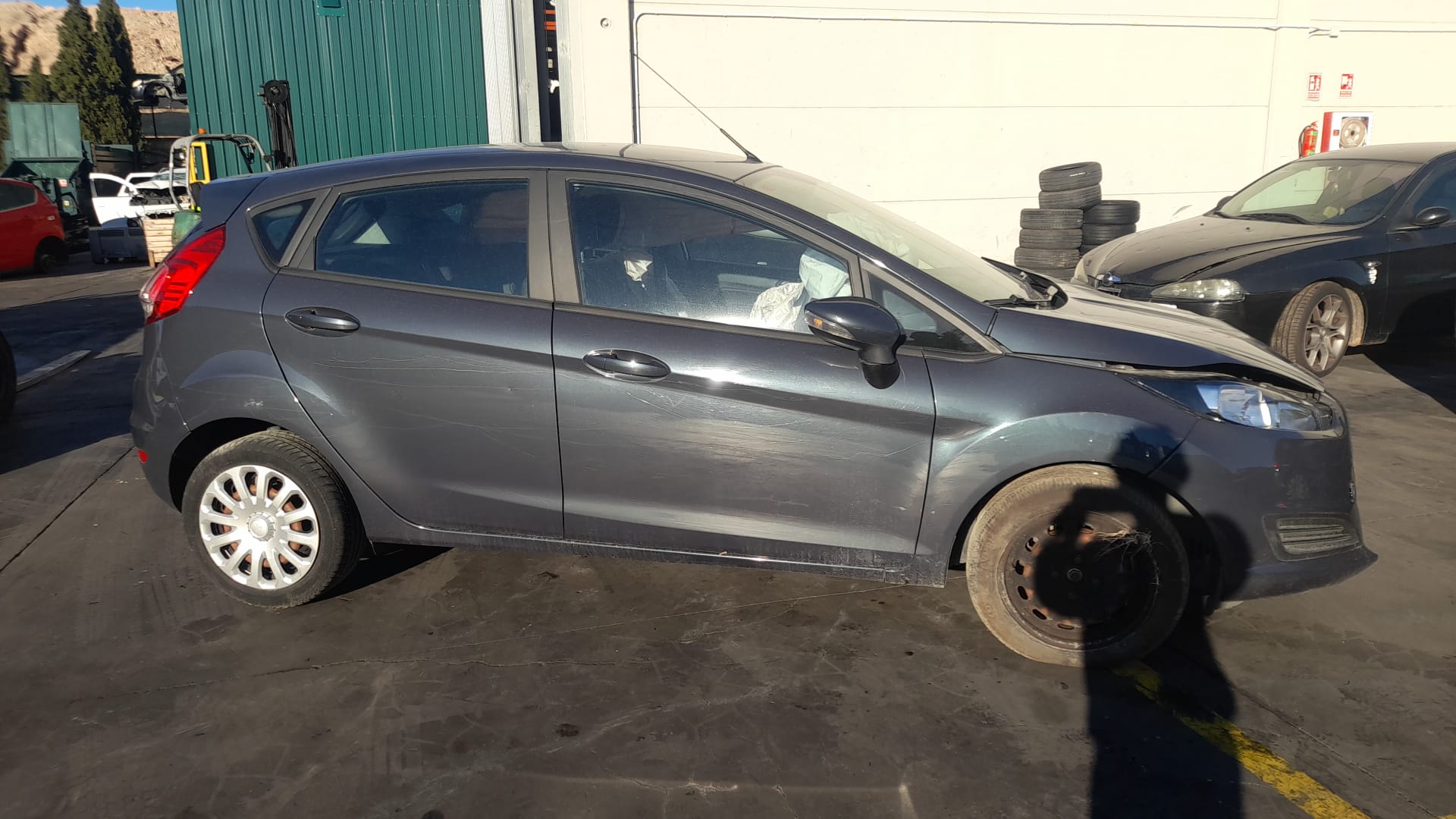 FORD Fiesta 5 generation (2001-2010) Vízszivattyú 25368785